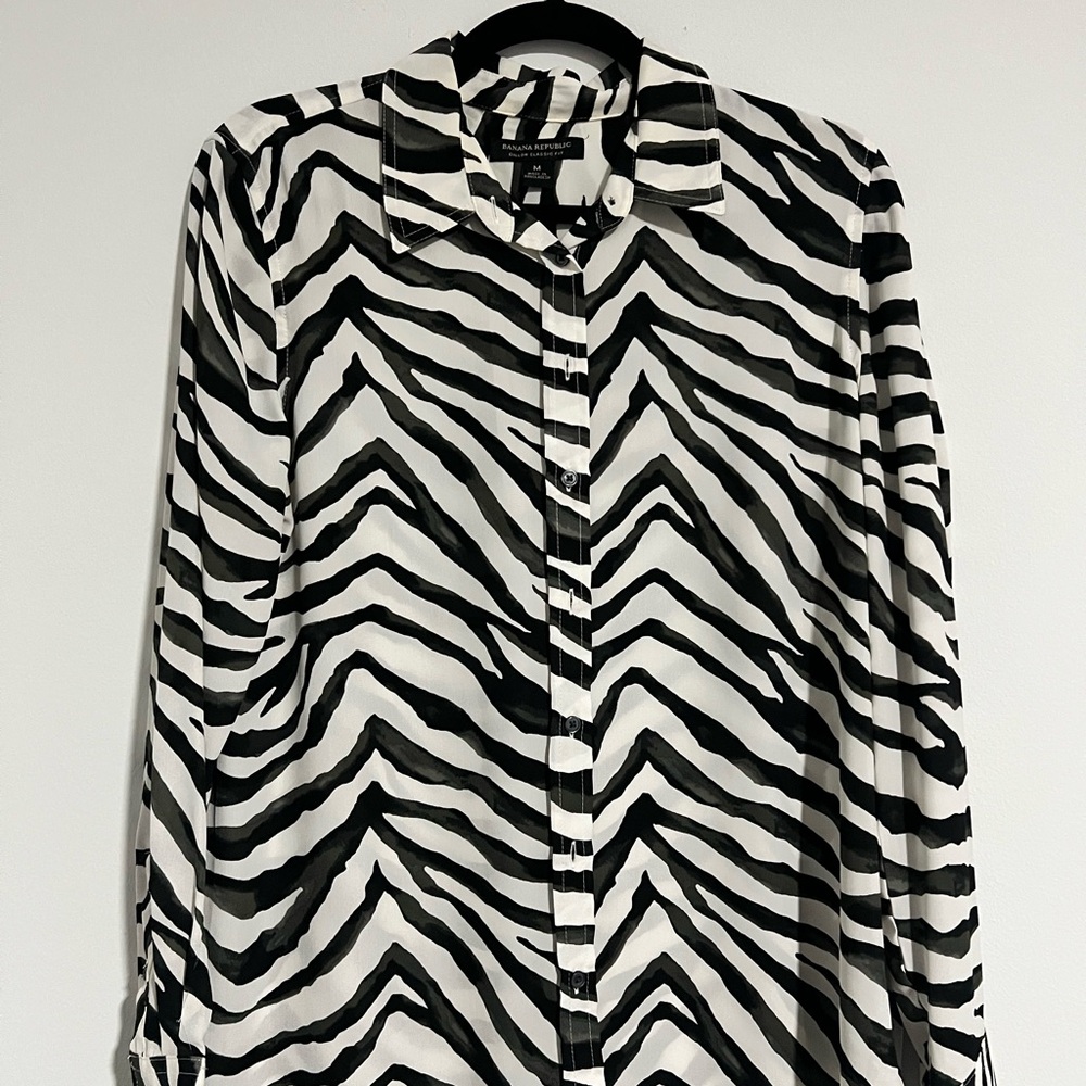 Banana Republic Black and White Zebra Print Button-Up Blouse